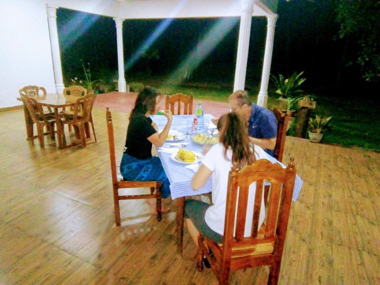 Siyapath Holiday Resort Polonnaruwa Exterior foto