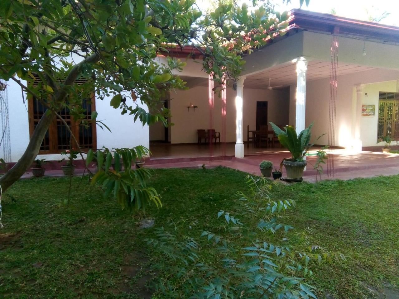 Siyapath Holiday Resort Polonnaruwa Exterior foto